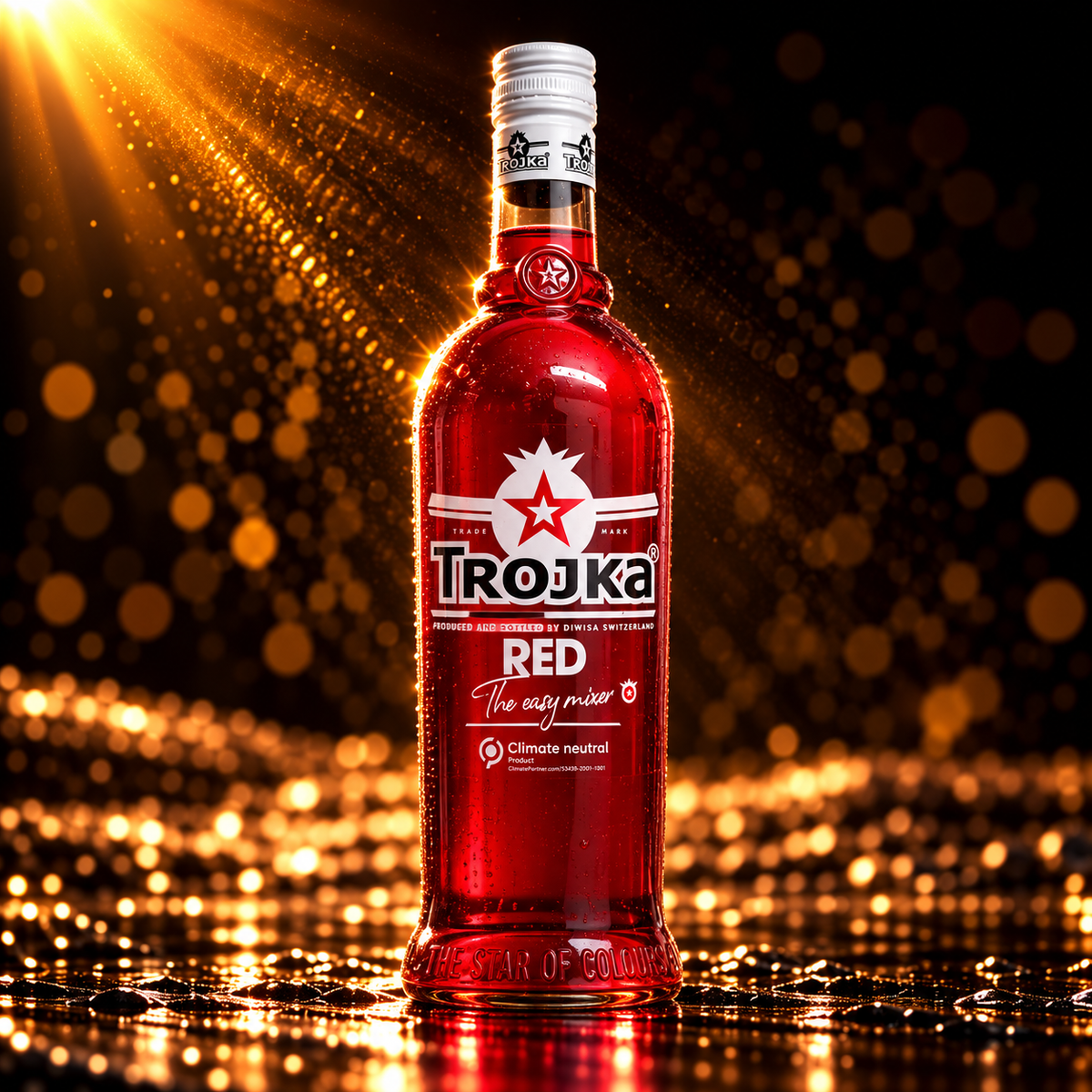 Trojka Red Vodka Liquor 0.7l